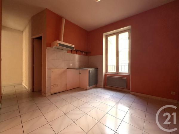 Appartement F3 à vendre  5 pièces - 110 m2 ST AFFRIQUE - 12