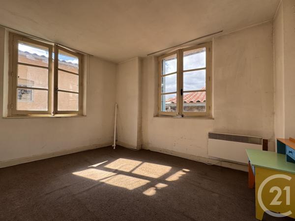 Appartement F3 à vendre  5 pièces - 110 m2 ST AFFRIQUE - 12