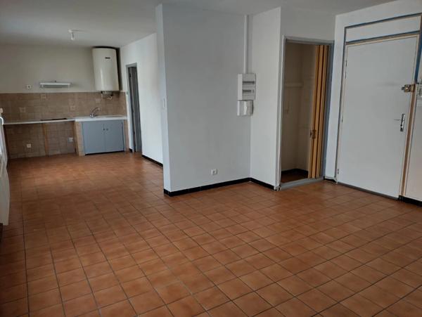 Location Appartement 2 pièces 44 m2 à Villeneuve-d'Olmes