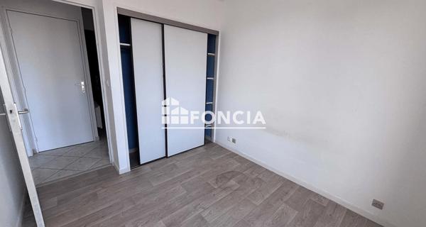 Location Appartement 2 pièces 32.11 m² - Mantes-la-jolie 78200