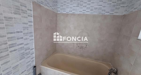 Location Appartement 2 pièces 32.11 m² - Mantes-la-jolie 78200