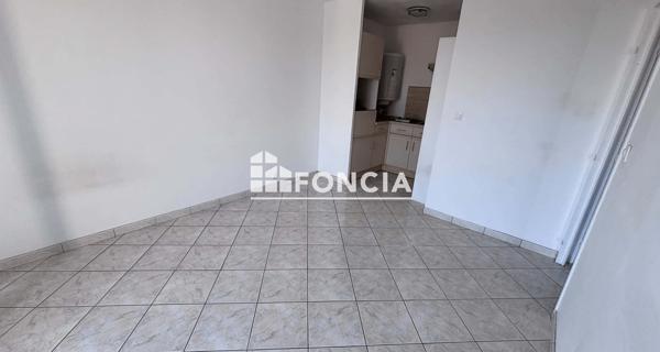 Location Appartement 2 pièces 32.11 m² - Mantes-la-jolie 78200