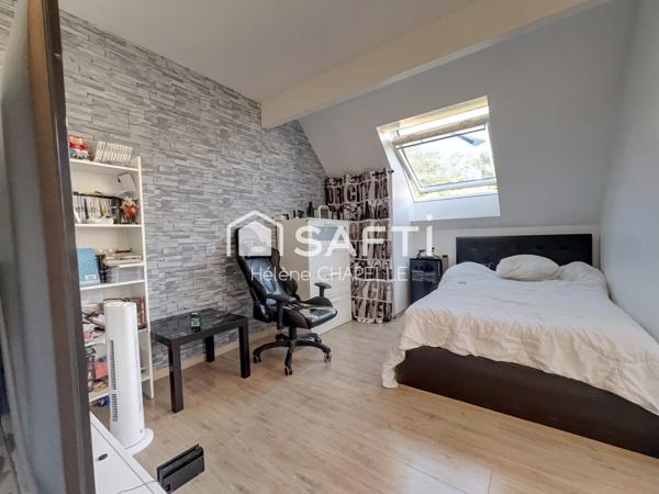 Sur l'isle Adam - 4 ch - beaux volumes