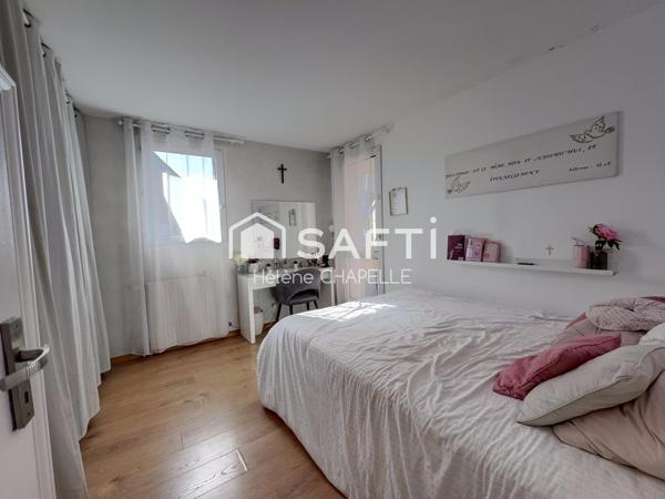 Sur l'isle Adam - 4 ch - beaux volumes