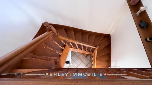 EXCLUSIVITÉ - À VENDRE 10 MIN DE LA ROCHELLE  - MAISON FAMILIALE  5 CHAMBRES AVEC PISCINE ET JARDIN²