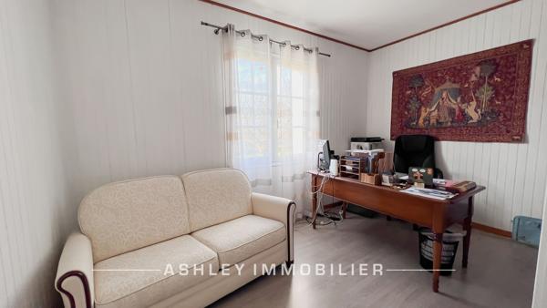 EXCLUSIVITÉ - À VENDRE 10 MIN DE LA ROCHELLE  - MAISON FAMILIALE  5 CHAMBRES AVEC PISCINE ET JARDIN²
