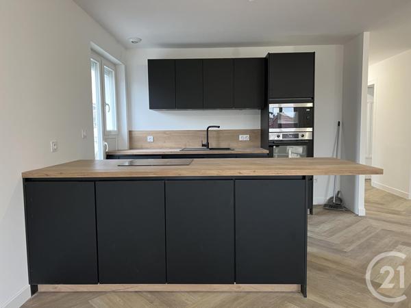 Maison à vendre  4 pièces - 104 m2 VOIRON - 38