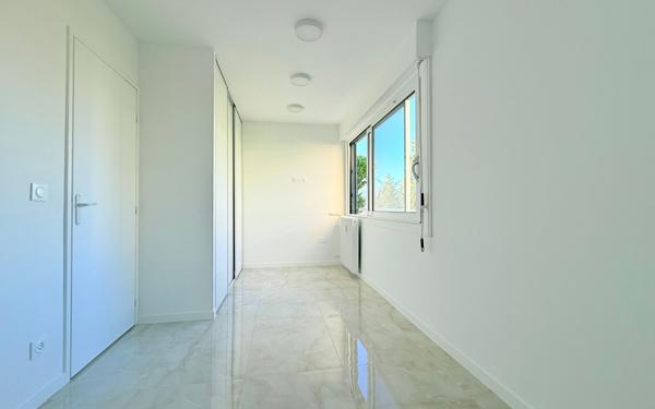 Appartement à vendre    3 pièces • 55 m2 Nice