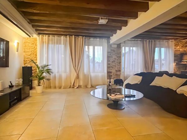 Vente Maison 6 pièces 175 m2 à Lieusaint