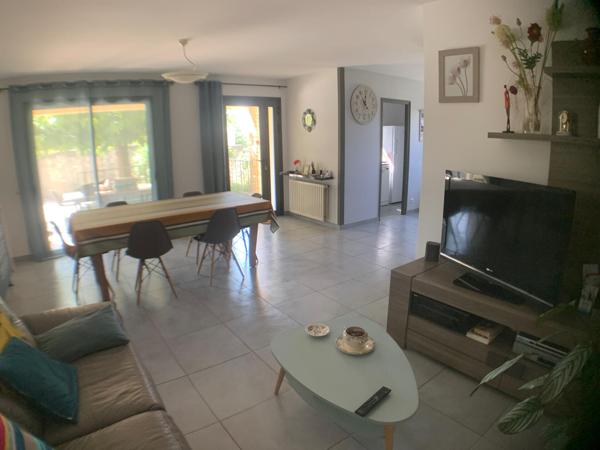 Jolie maison meublée avec dépendance