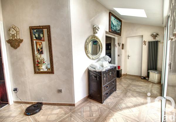 Maison à vendre 6 pièces 103 m² Crécy-la-Chapelle