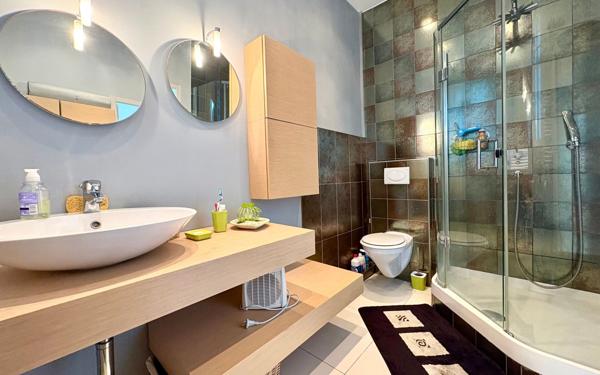 Appartement à vendre    3 pièces • 66,50 m2 Cannes