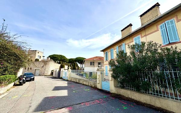 Appartement à vendre    3 pièces • 66,50 m2 Cannes