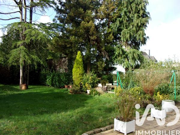 Maison à vendre 12 pièces 212 m² Landivisiau