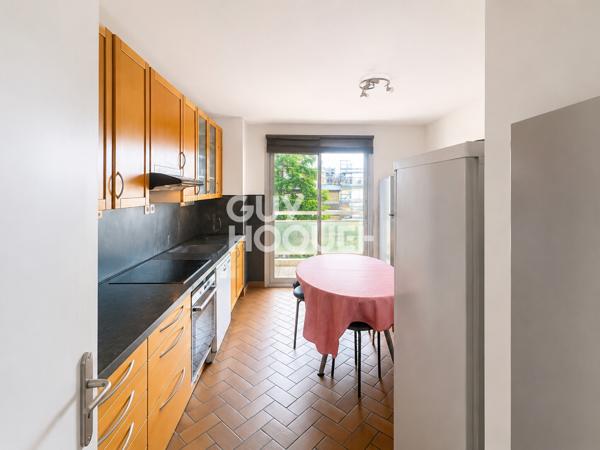 Appartement à vendre de 7 pièces de 149.17 m²