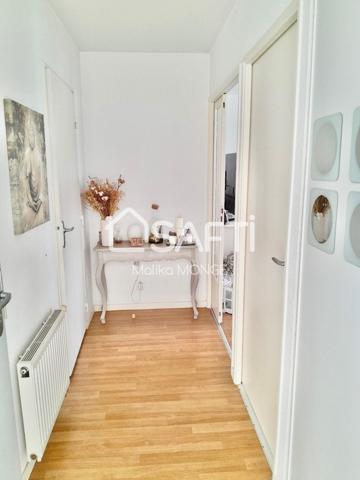 Faibles charges de copropriété, résidence calme.