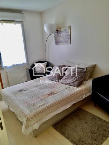 Faibles charges de copropriété, résidence calme.