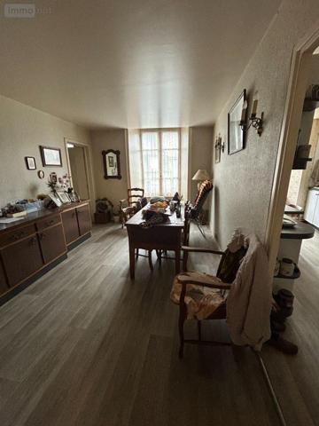 Immeuble à vendre à Mauriac dans le Cantal (15200), ref : 15060/1238