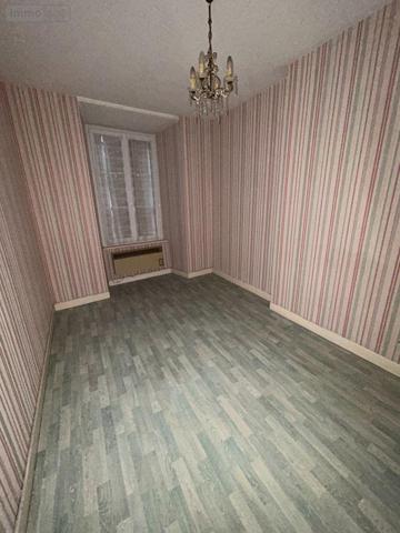 Immeuble à vendre à Mauriac dans le Cantal (15200), ref : 15060/1238