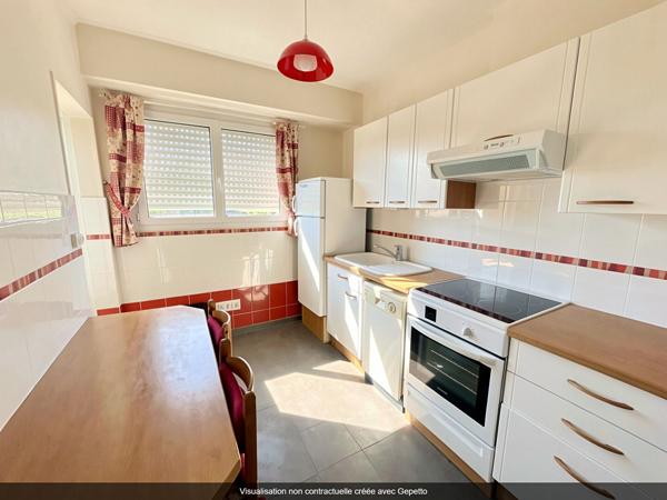 Appartement 90m2 , 2 chambres, sud, cave, balcon, parking., Nantes 44000