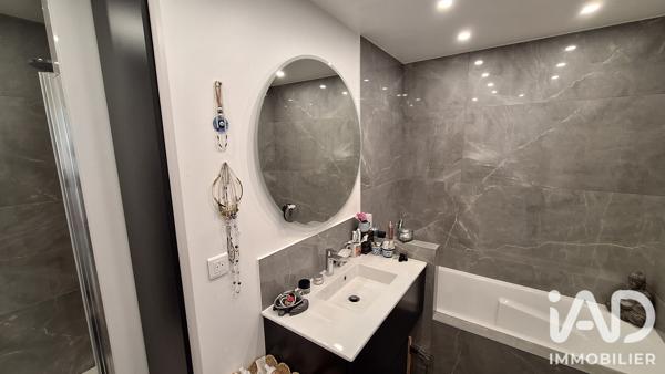 Appartement à vendre 5 pièces 106 m² Le Chesnay-Rocquencourt