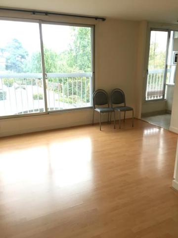 CHATOU A 2 MIN DU RER A