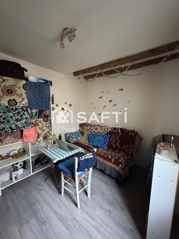 Studette 13.08 m2 Angers hyper centre