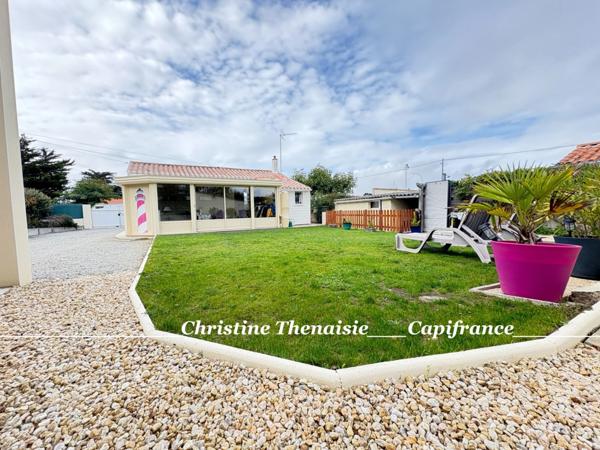 Maison à vendre rénovée 2 pièces + Véranda + Annexe de 41 m2 à deux pas de la mer et de la forêt SAINT HILAIRE DE RIEZ (85)