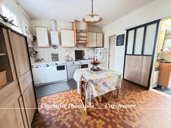 Maison à vendre rénovée 2 pièces + Véranda + Annexe de 41 m2 à deux pas de la mer et de la forêt SAINT HILAIRE DE RIEZ (85)