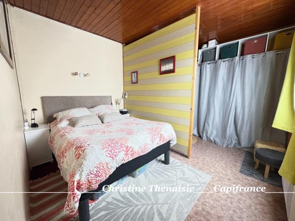 Maison à vendre rénovée 2 pièces + Véranda + Annexe de 41 m2 à deux pas de la mer et de la forêt SAINT HILAIRE DE RIEZ (85)