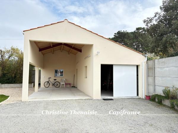 Maison à vendre rénovée 2 pièces + Véranda + Annexe de 41 m2 à deux pas de la mer et de la forêt SAINT HILAIRE DE RIEZ (85)