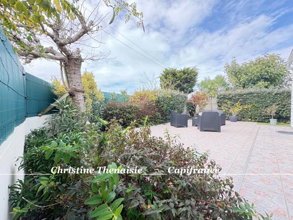 Maison à vendre rénovée 2 pièces + Véranda + Annexe de 41 m2 à deux pas de la mer et de la forêt SAINT HILAIRE DE RIEZ (85)