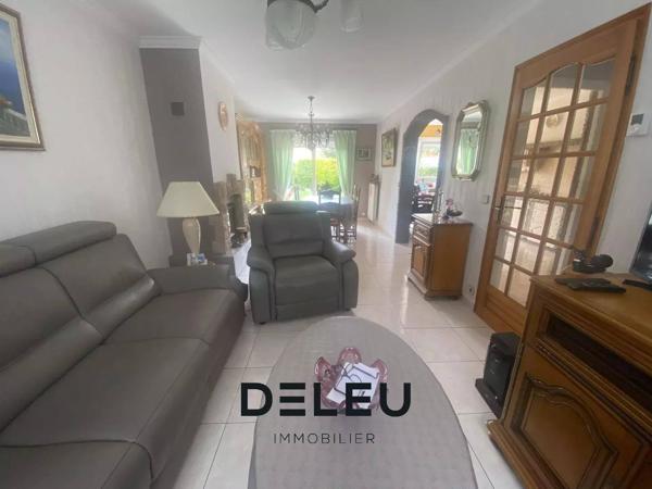 Vente immobilière : Maison à Wasquehal   95 m² 305 000 €- Deleu Immobilier Wasquehal.