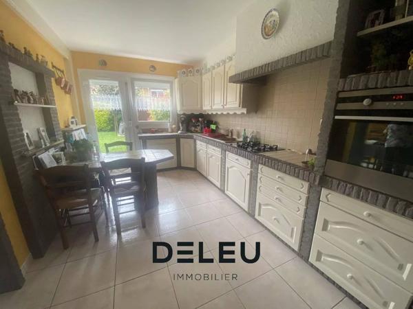 Vente immobilière : Maison à Wasquehal   95 m² 305 000 €- Deleu Immobilier Wasquehal.