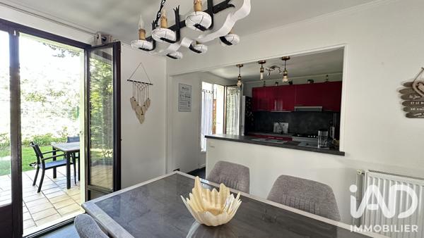 Maison à vendre 6 pièces 105 m² Sainte-Geneviève-des-Bois