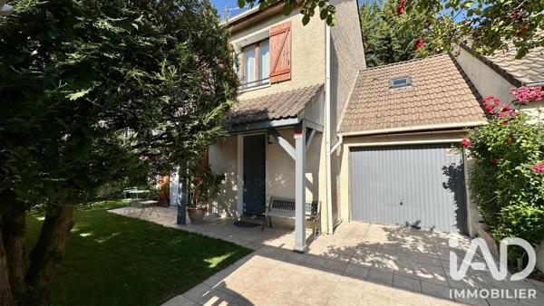 Maison à vendre 6 pièces 105 m² Sainte-Geneviève-des-Bois