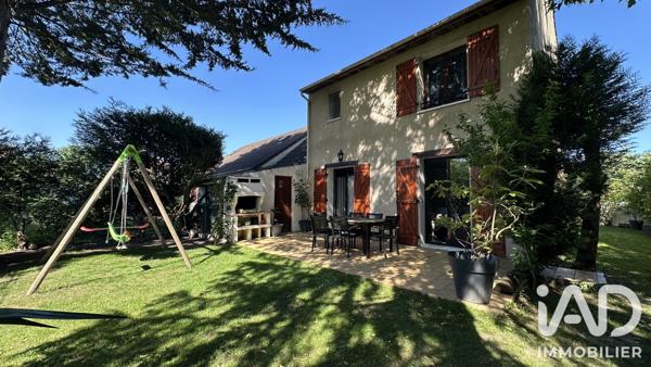 Maison à vendre 6 pièces 105 m² Sainte-Geneviève-des-Bois