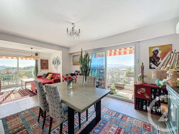 Appartement T3 à vendre  3 pièces - 73,02 m2 ST RAPHAEL - 83