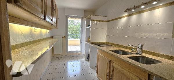 A vendre, appartement T4 dans un secteur calme et résidence de standing !