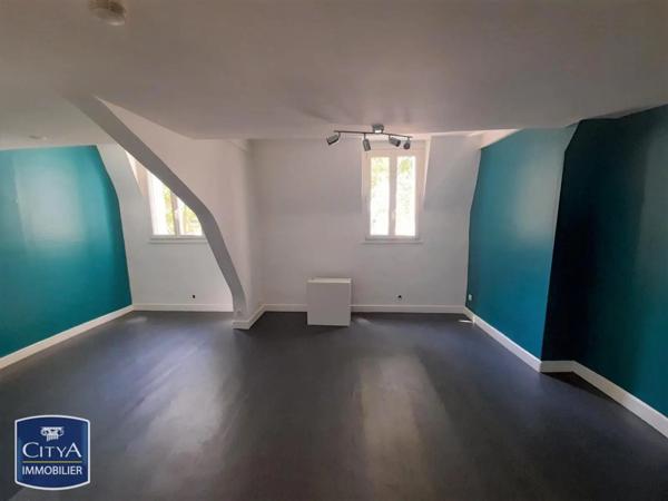Appartement à louer 1 pièce 32.48m²