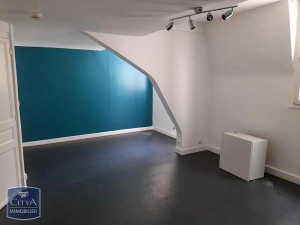 Appartement à louer 1 pièce 32.48m²