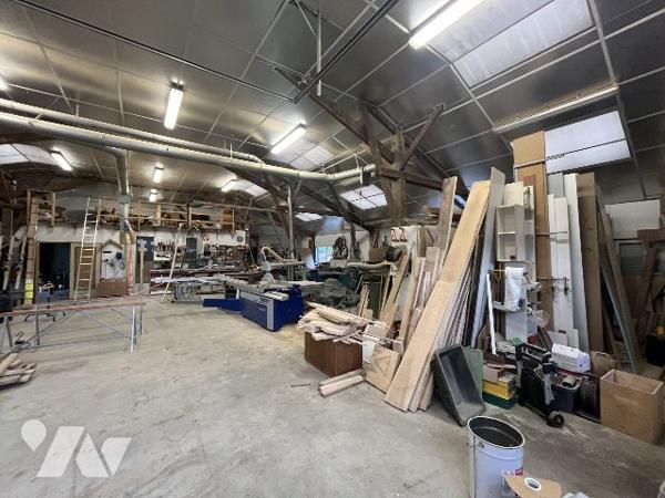 Immobilier Professionnel à vendre Guillac