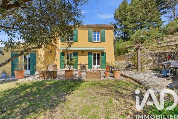 Maison à vendre 6 pièces 150 m² Aix-en-Provence