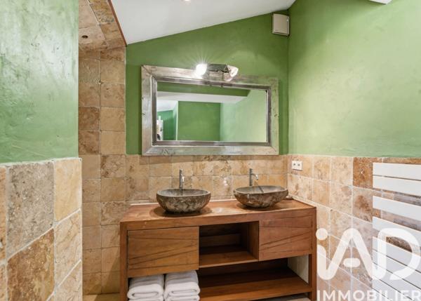 Maison à vendre 6 pièces 150 m² Aix-en-Provence