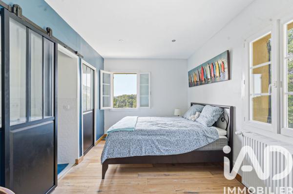 Maison à vendre 6 pièces 150 m² Aix-en-Provence