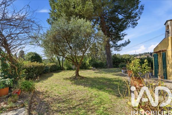 Maison à vendre 6 pièces 150 m² Aix-en-Provence