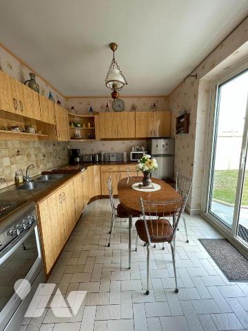 Maison de plain pied, 4 pièces avec garage