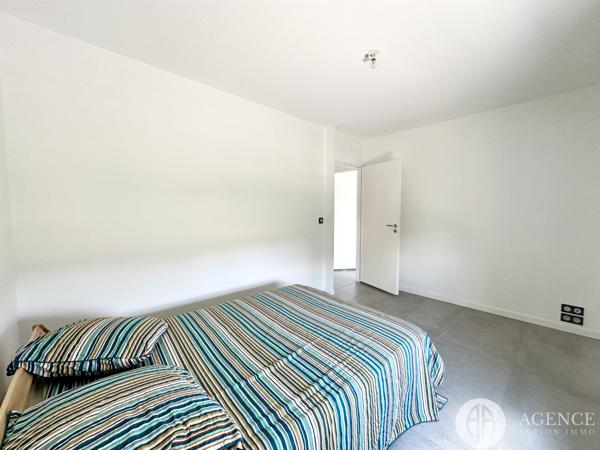 Saint-Maurice-l'Exil (38550) villa piscine