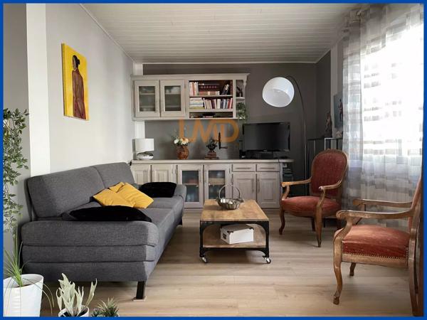 Aveyron Maison 3 chambres, salon, séjour, garage et jardin