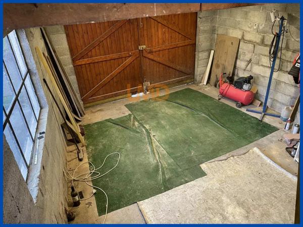 Aveyron Maison 3 chambres, salon, séjour, garage et jardin